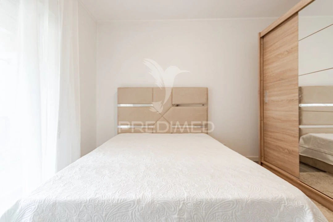 Apartamento T3 para Venda em Arcozelo Foto 7