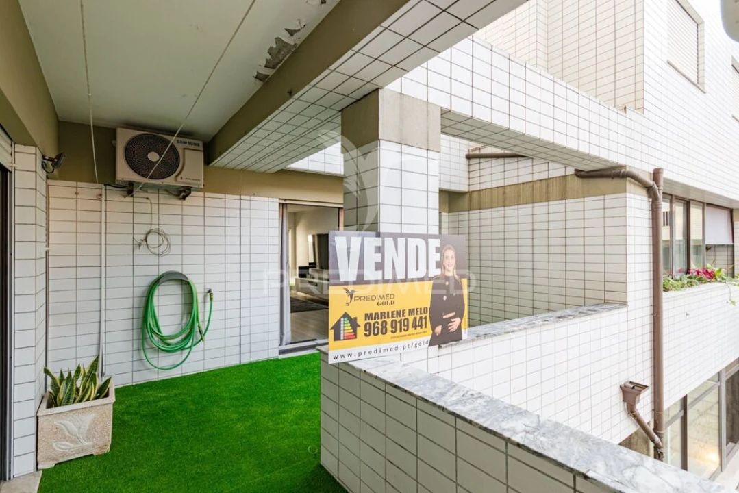 Apartamento T3 para Venda em Arcozelo Foto 13