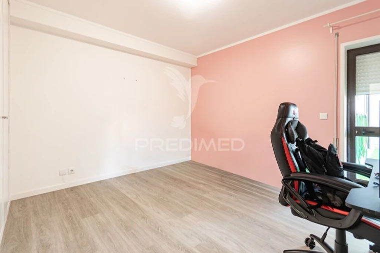 Apartamento T3 para Venda em Arcozelo Foto 8