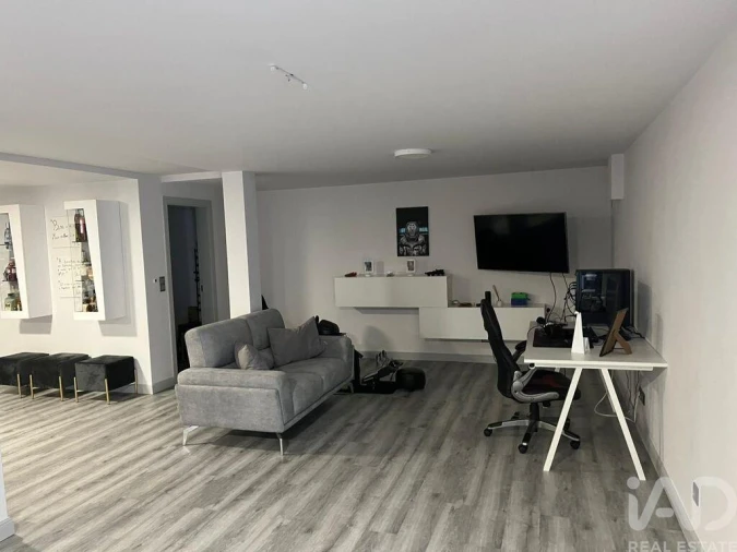 Moradia T3 para Venda em Beato Foto 28