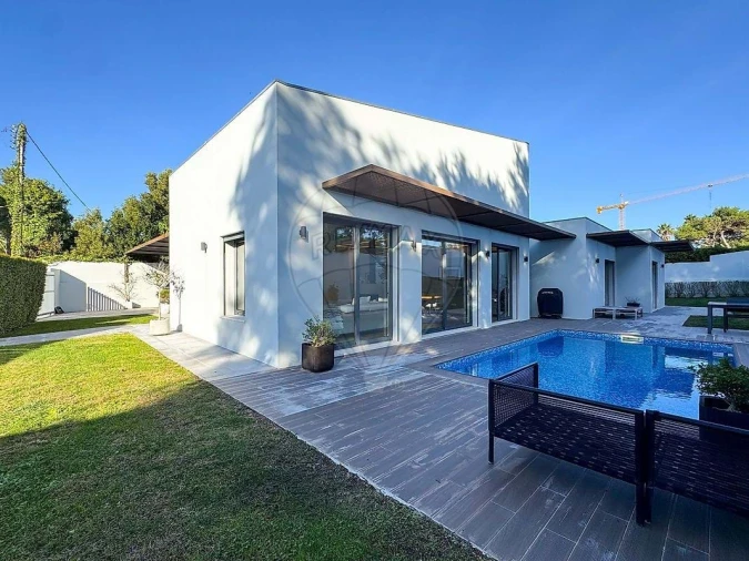 Moradia T4 para Arrendamento férias em Cascais e Estoril Foto 23