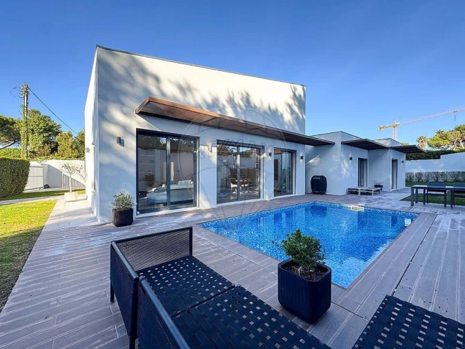 Moradia T4 para Arrendamento férias em Cascais e Estoril