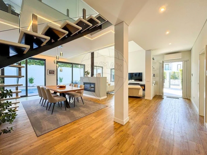 Moradia T4 para Arrendamento férias em Cascais e Estoril Foto 2