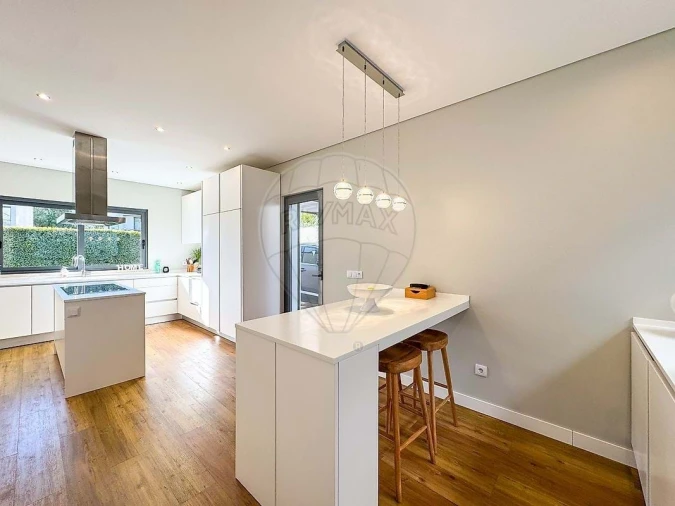 Moradia T4 para Arrendamento férias em Cascais e Estoril Foto 10