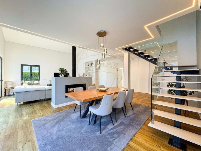 Moradia T4 para Arrendamento férias em Cascais e Estoril Foto 3