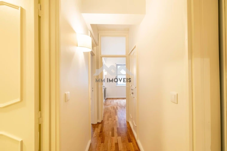 Apartamento T3 para Arrendamento em Cedofeita, Santo Ildefonso, Sé, Miragaia, São Nicolau e Vitória Foto 24