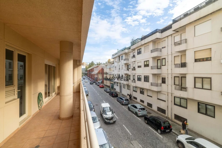 Apartamento T1 para Arrendamento em Lordelo do Ouro e Massarelos Foto 10