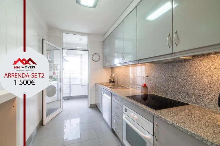 Apartamento T2 para Arrendamento em Cedofeita, Santo Ildefonso, Sé, Miragaia, São Nicolau e Vitória Foto 1
