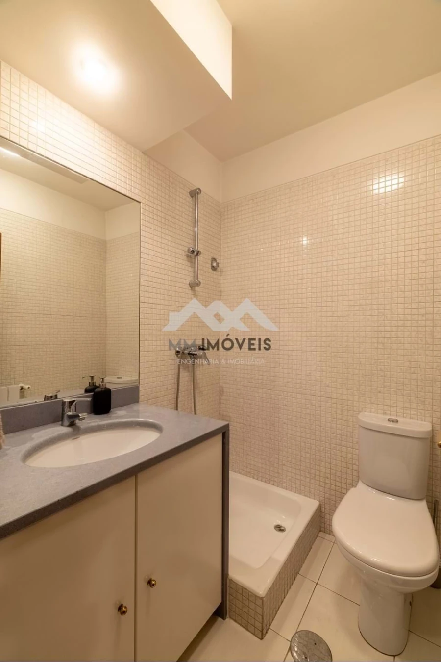 Apartamento T2 para Arrendamento em Cedofeita, Santo Ildefonso, Sé, Miragaia, São Nicolau e Vitória Foto 41