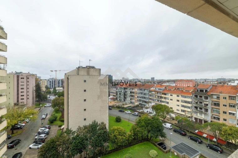 Apartamento T2 para Arrendamento em Cedofeita, Santo Ildefonso, Sé, Miragaia, São Nicolau e Vitória Foto 14