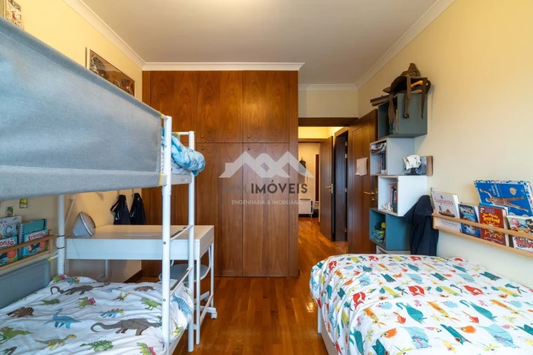 Apartamento T2 para Arrendamento em Cedofeita, Santo Ildefonso, Sé, Miragaia, São Nicolau e Vitória Foto 38