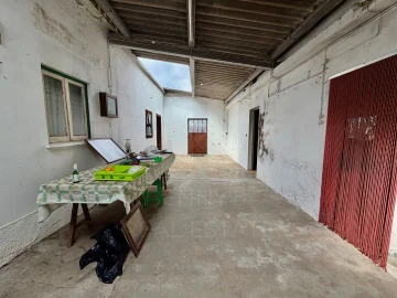 Moradia T3 para Venda em Monte Real e Carvide