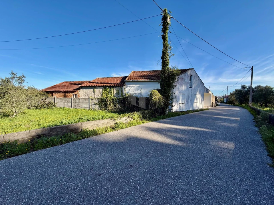 Moradia T3 para Venda em Monte Real e Carvide Foto 1