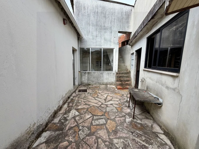 Moradia T3 para Venda em Monte Real e Carvide Foto 2