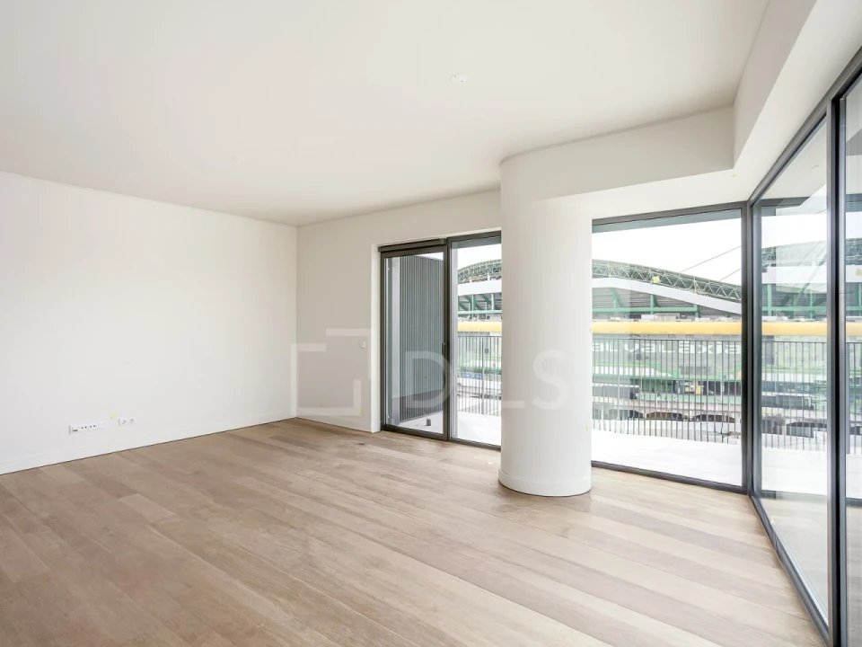 Apartamento T3 para Venda em Lumiar Foto 4
