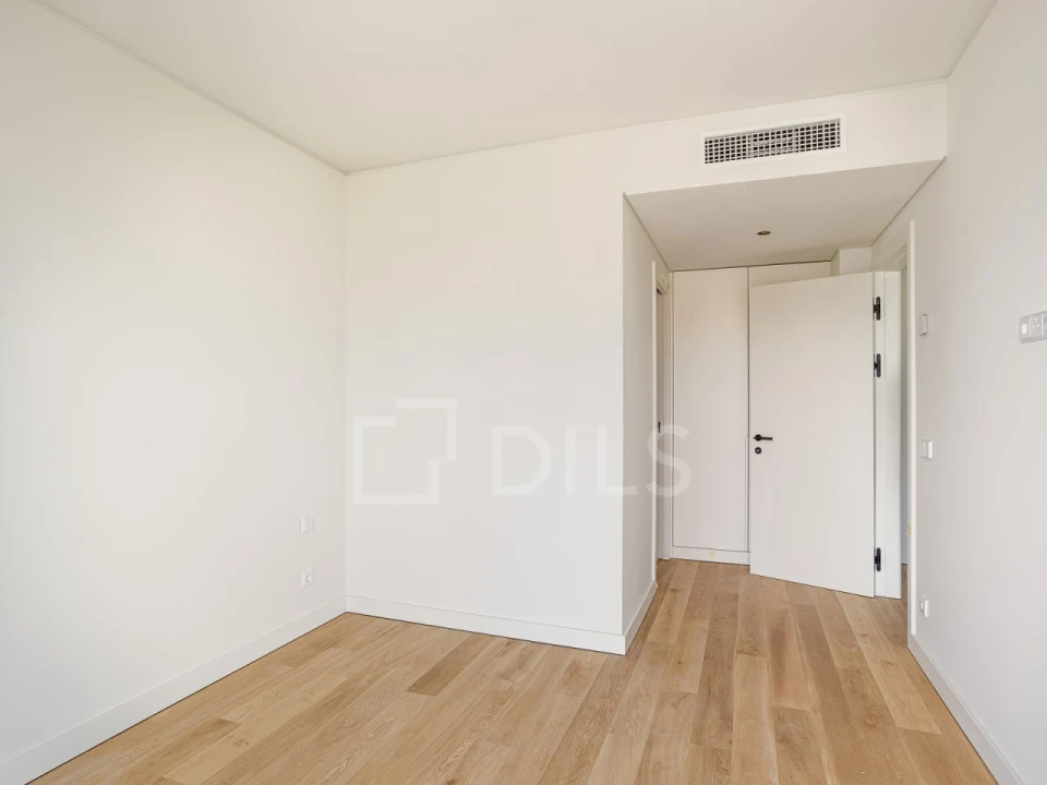 Apartamento T3 para Venda em Lumiar Foto 15