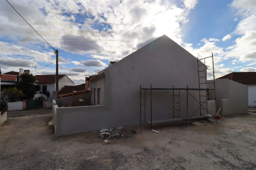 Moradia T3 para Venda em Ramalhal Foto 17