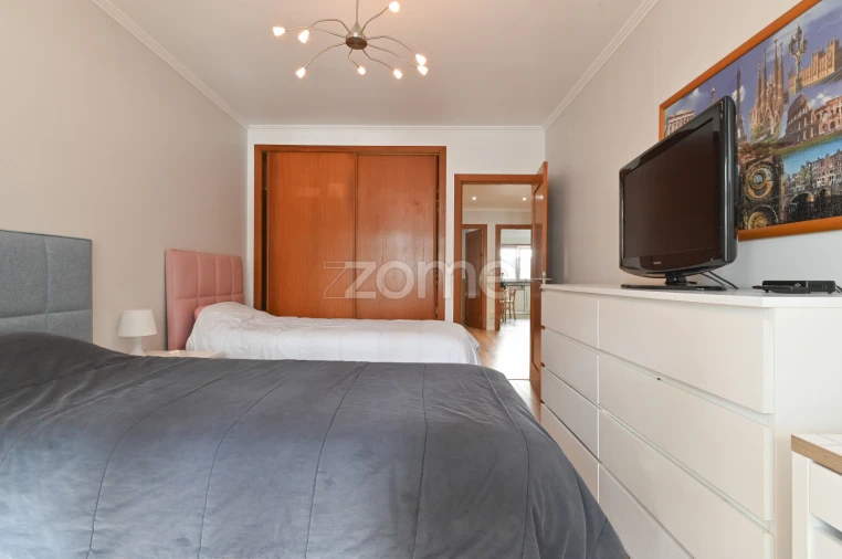 Apartamento T2 para Arrendamento em São Domingos de Rana Foto 10