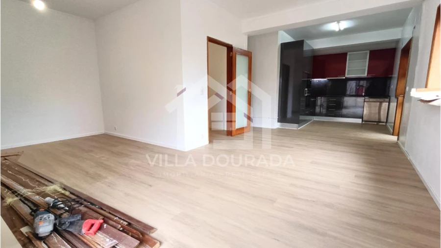 Apartamento T2 para Venda em Baguim do Monte (Rio Tinto) Foto 2