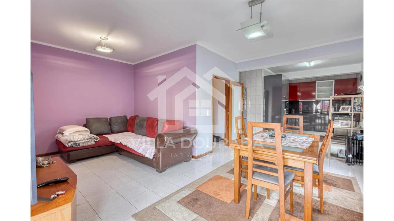 Apartamento T2 para Venda em Baguim do Monte (Rio Tinto) Foto 1