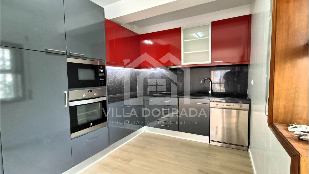 Apartamento T2 para Venda em Baguim do Monte (Rio Tinto) Foto 1