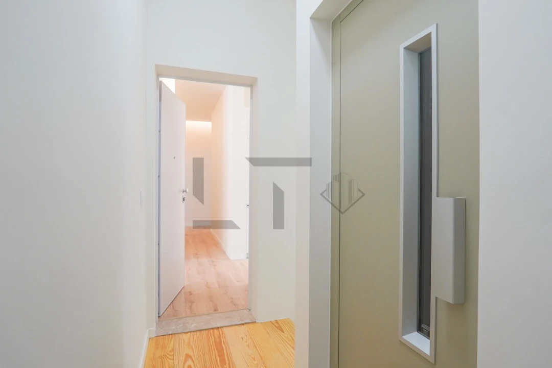 Apartamento T2 para Venda em São Domingos de Benfica Foto 6