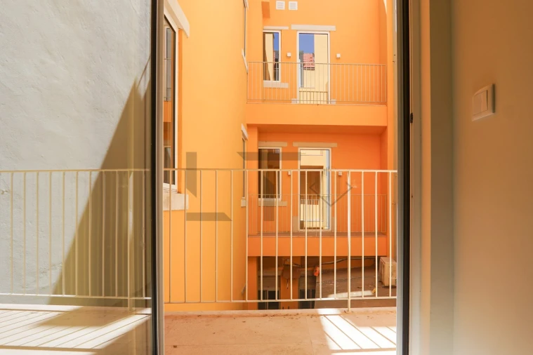 Apartamento T2 para Venda em São Domingos de Benfica Foto 18