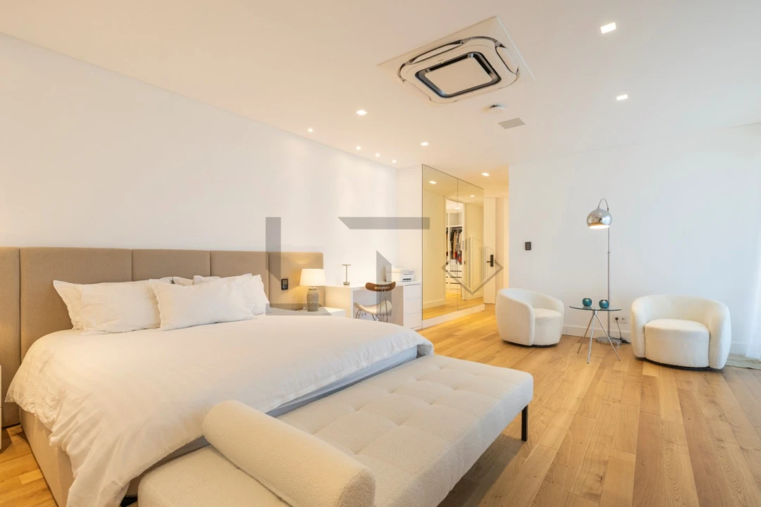 Moradia T6 para Venda em Quinta do Conde Foto 39