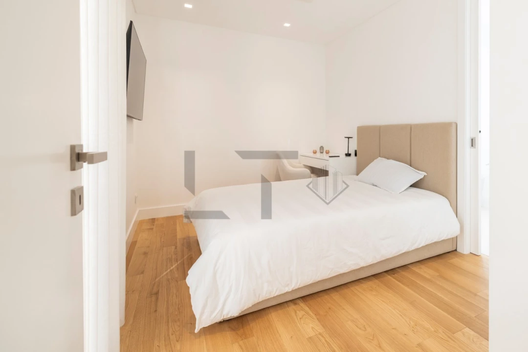 Moradia T6 para Venda em Quinta do Conde Foto 54