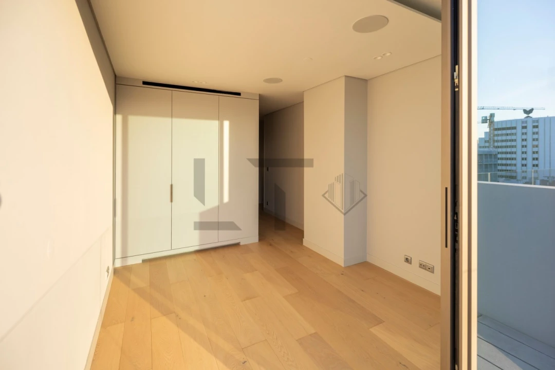 Apartamento T4 para Venda em Avenidas Novas Foto 18