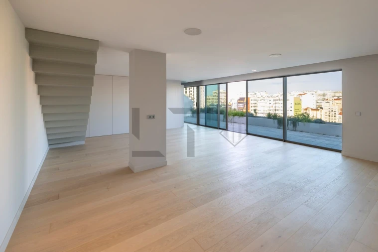 Apartamento T4 para Venda em Avenidas Novas Foto 5