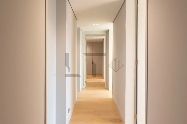 Apartamento T4 para Venda em Avenidas Novas Foto 16