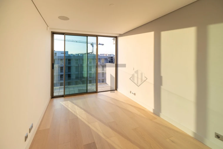 Apartamento T4 para Venda em Avenidas Novas Foto 19