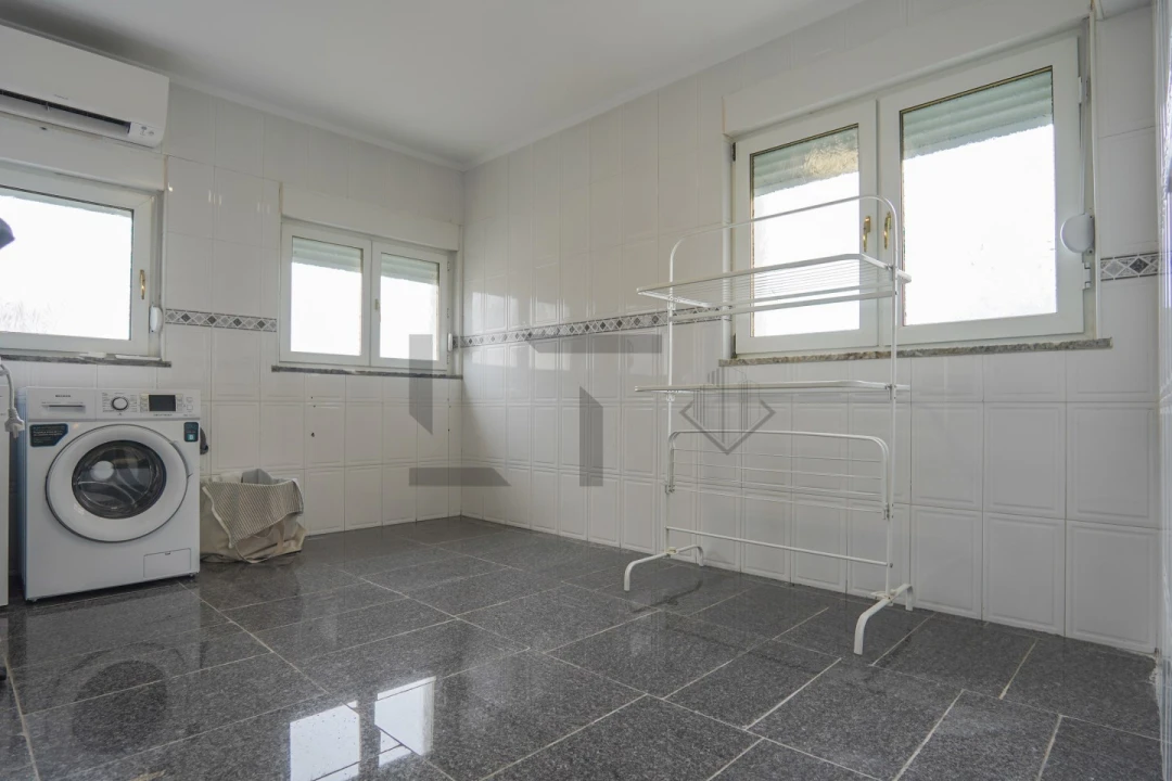 Moradia T5 para Venda em Ferragudo Foto 45