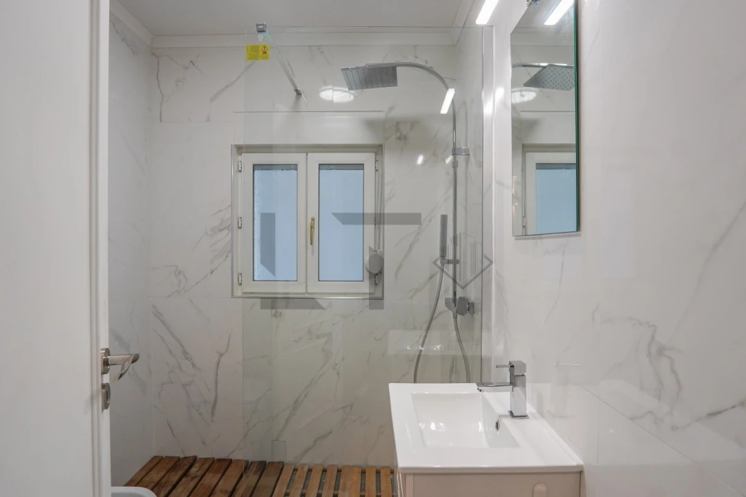 Moradia T5 para Venda em Ferragudo Foto 47