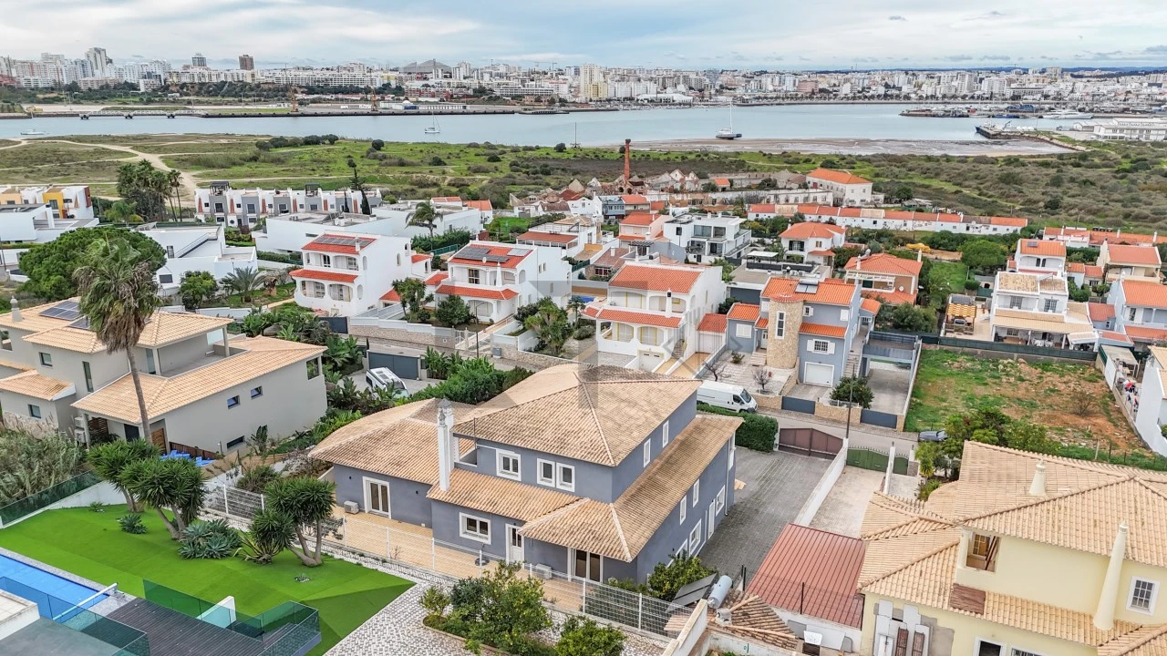 Moradia T5 para Venda em Ferragudo Foto 56