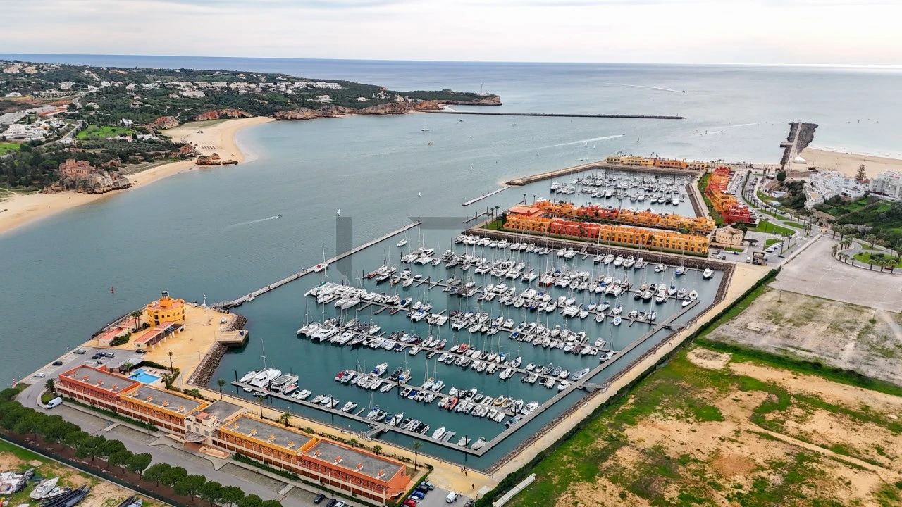 Moradia T5 para Venda em Ferragudo Foto 61