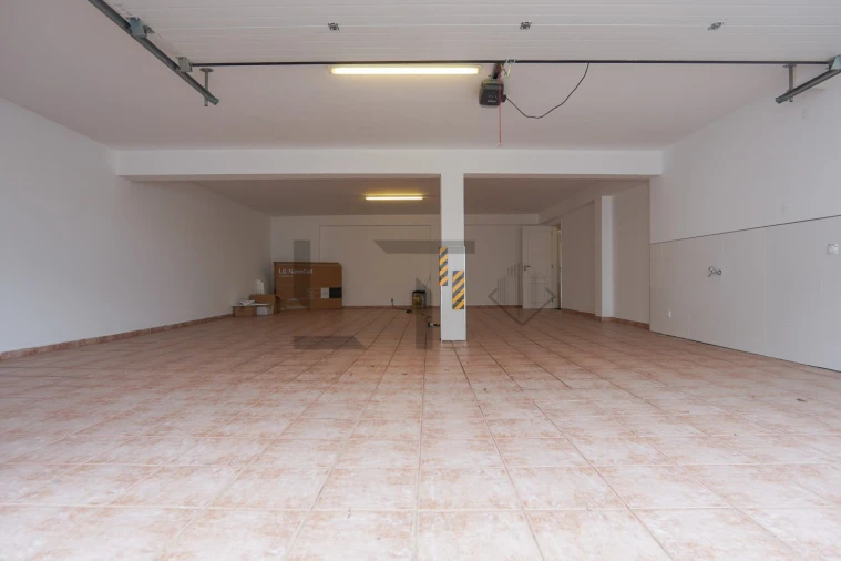 Moradia T5 para Venda em Ferragudo Foto 54