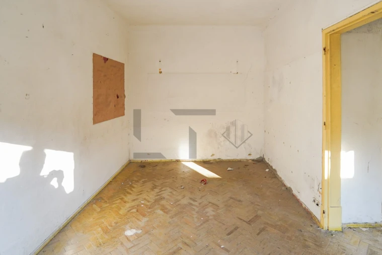 Moradia T6 para Venda em Lumiar Foto 36