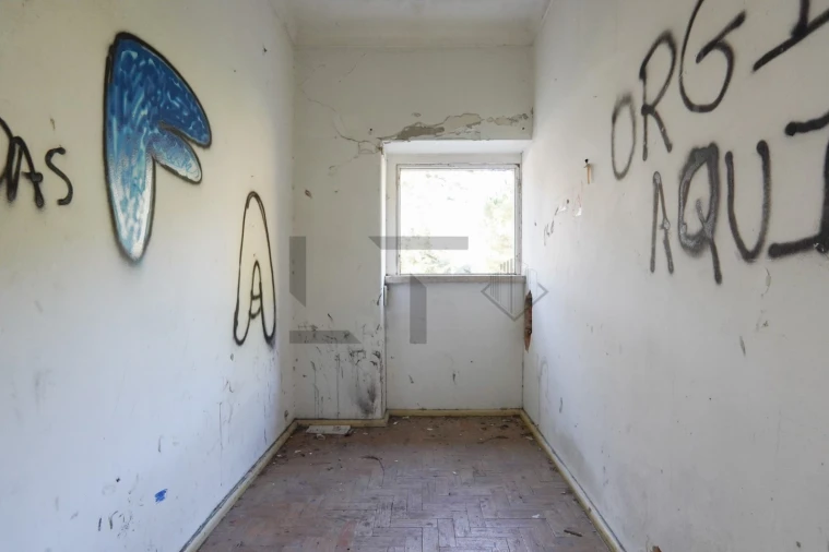 Moradia T6 para Venda em Lumiar Foto 48