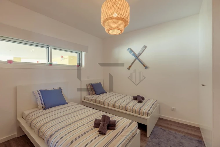 Apartamento T2 para Venda em Sesimbra (Santiago) Foto 8