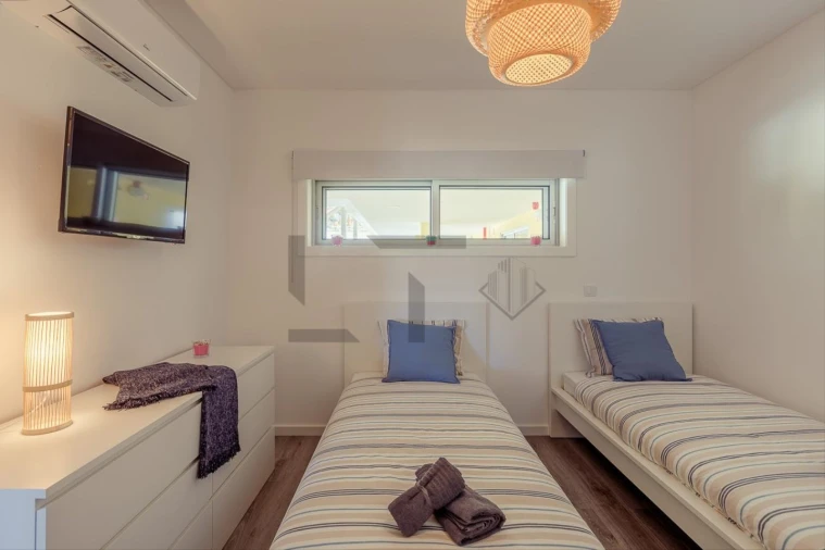 Apartamento T2 para Venda em Sesimbra (Santiago) Foto 9