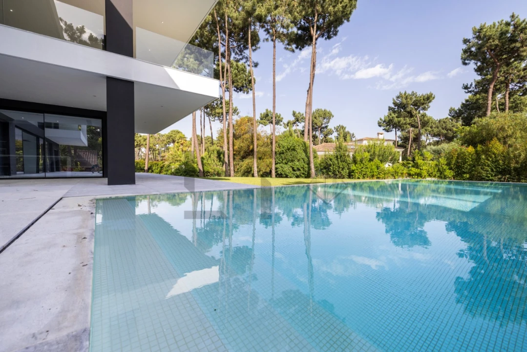 Moradia T6 para Venda em Charneca de Caparica e Sobreda Foto 7