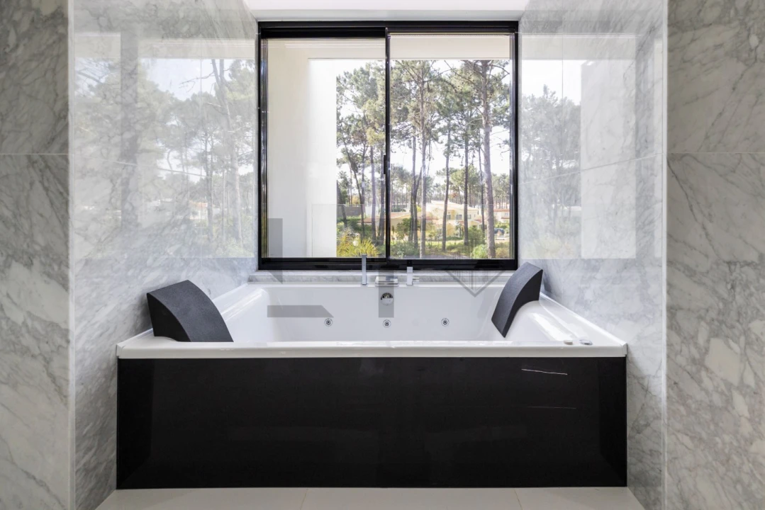 Moradia T6 para Venda em Charneca de Caparica e Sobreda Foto 22