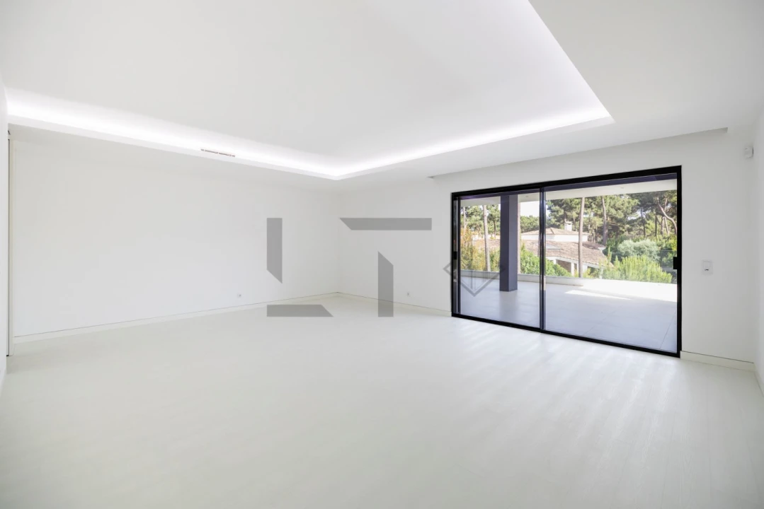 Moradia T6 para Venda em Charneca de Caparica e Sobreda Foto 23