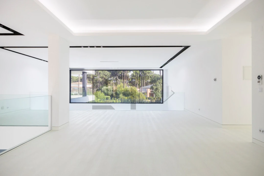 Moradia T6 para Venda em Charneca de Caparica e Sobreda Foto 25