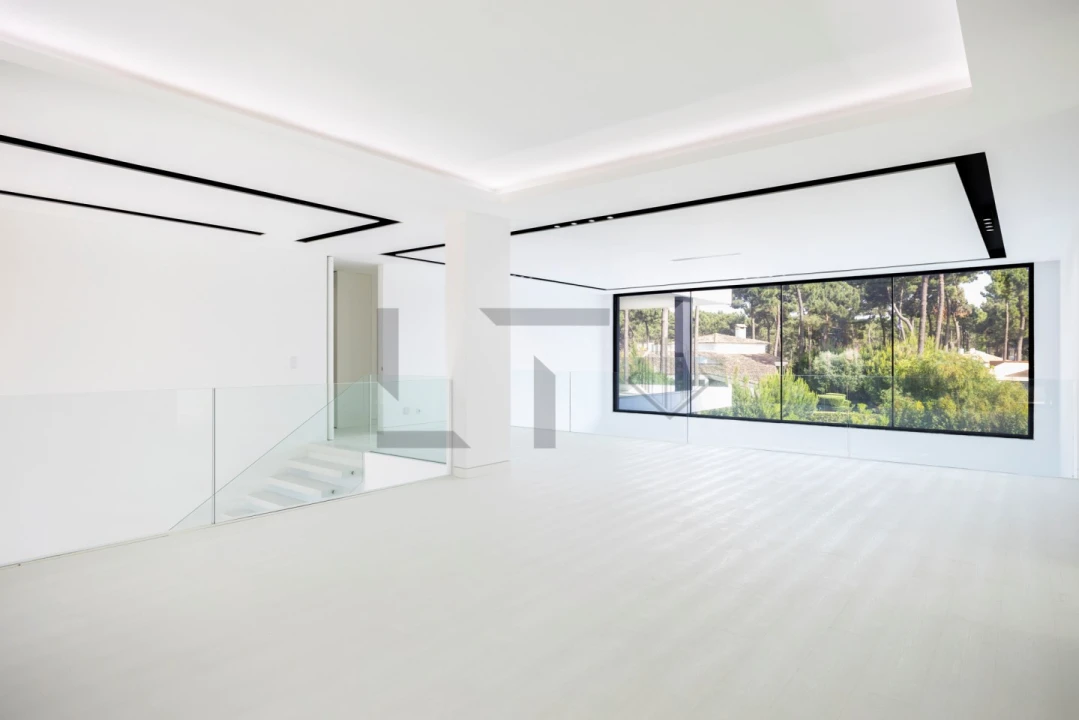 Moradia T6 para Venda em Charneca de Caparica e Sobreda Foto 26