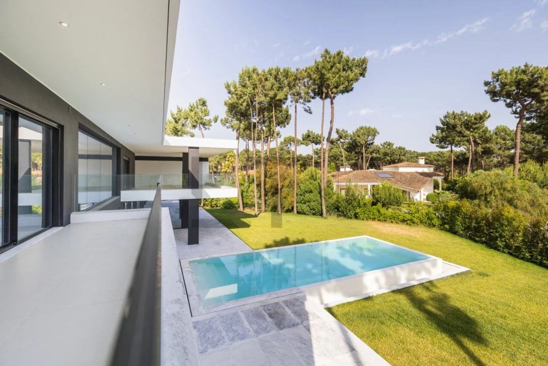 Moradia T6 para Venda em Charneca de Caparica e Sobreda Foto 37