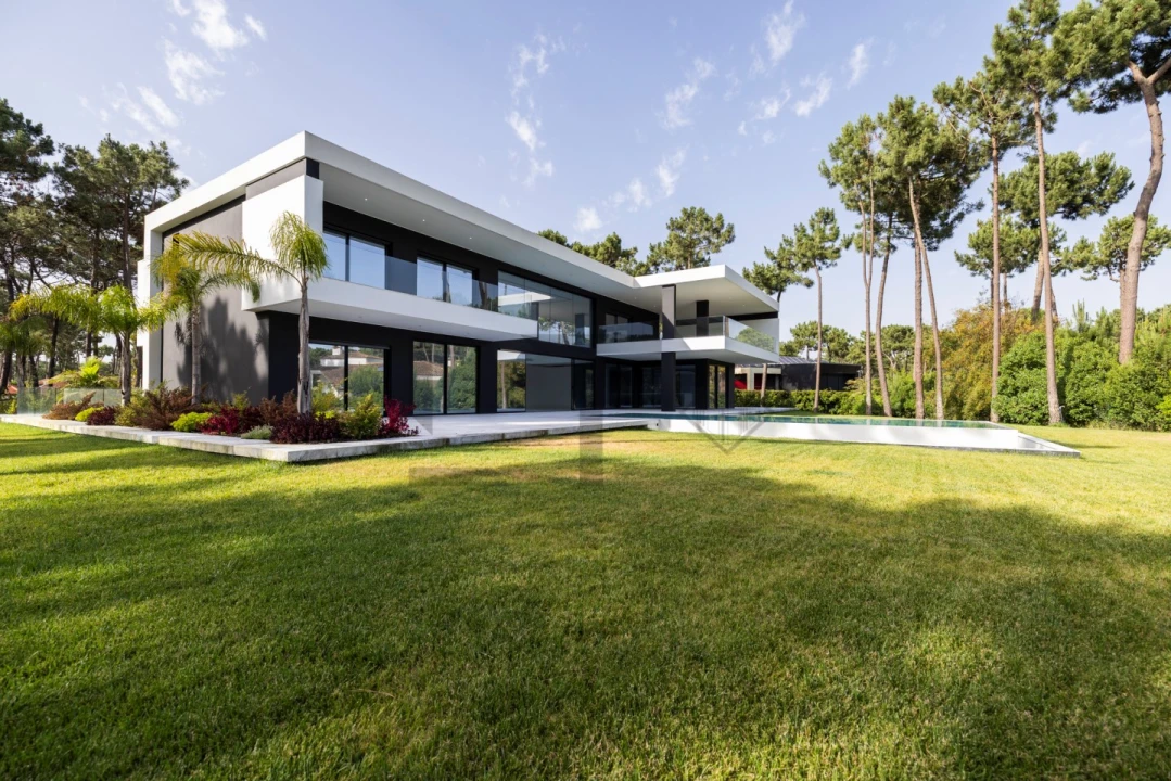 Moradia T6 para Venda em Charneca de Caparica e Sobreda Foto 40