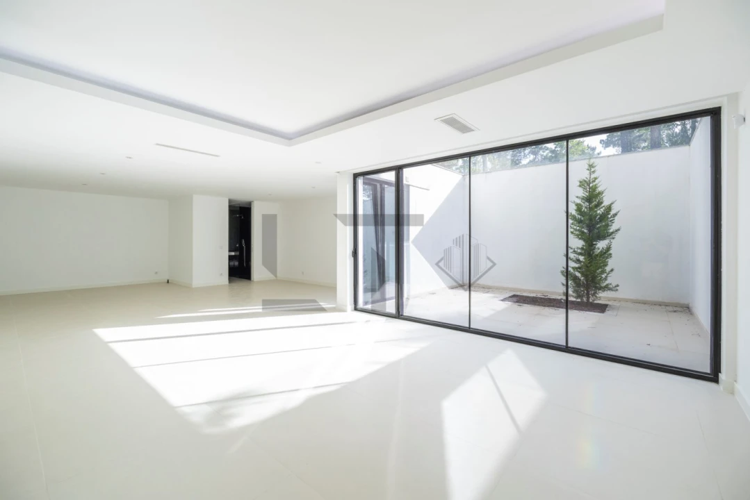 Moradia T6 para Venda em Charneca de Caparica e Sobreda Foto 43